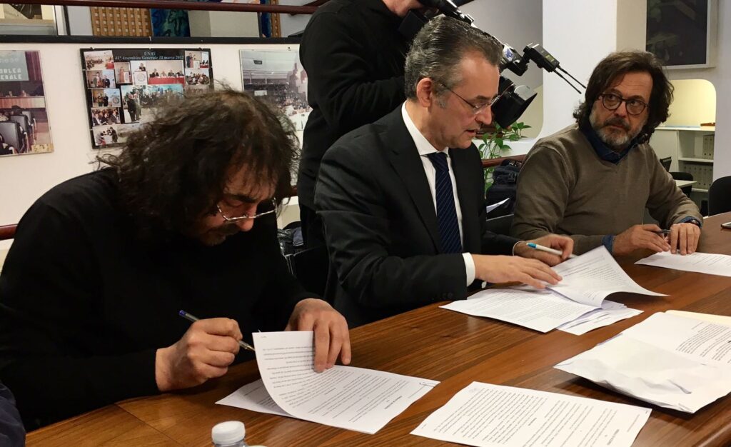 firma Unas 24 02 2017